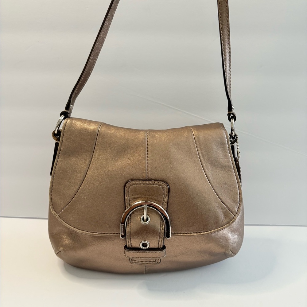 Coach SoHo Crossbody Bag Purse Gold Metallic Flap 45664 EUC - Picture 14 of 17